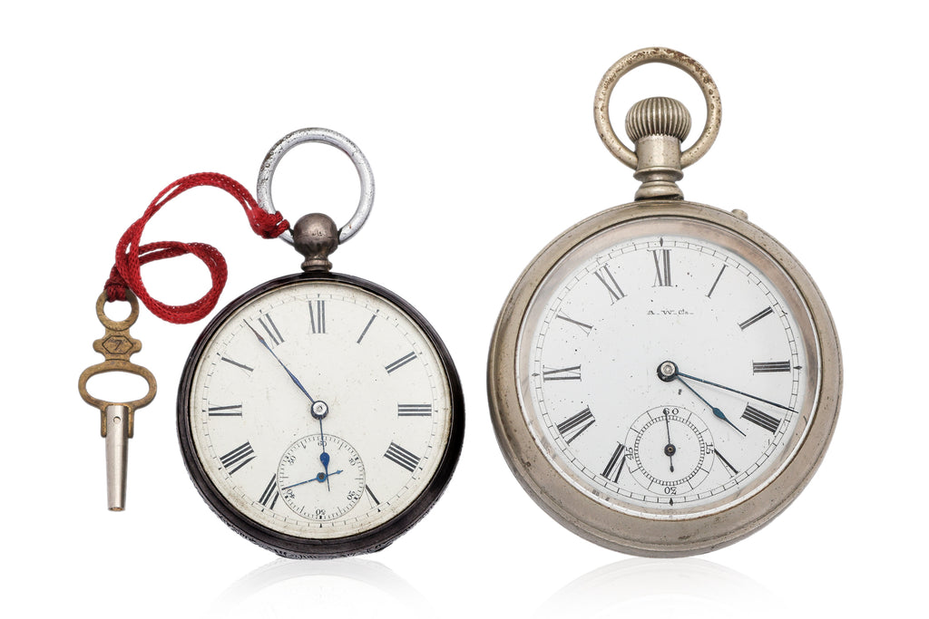 A SILVER AND A SILVER PLATED POCKET WATCH (2)