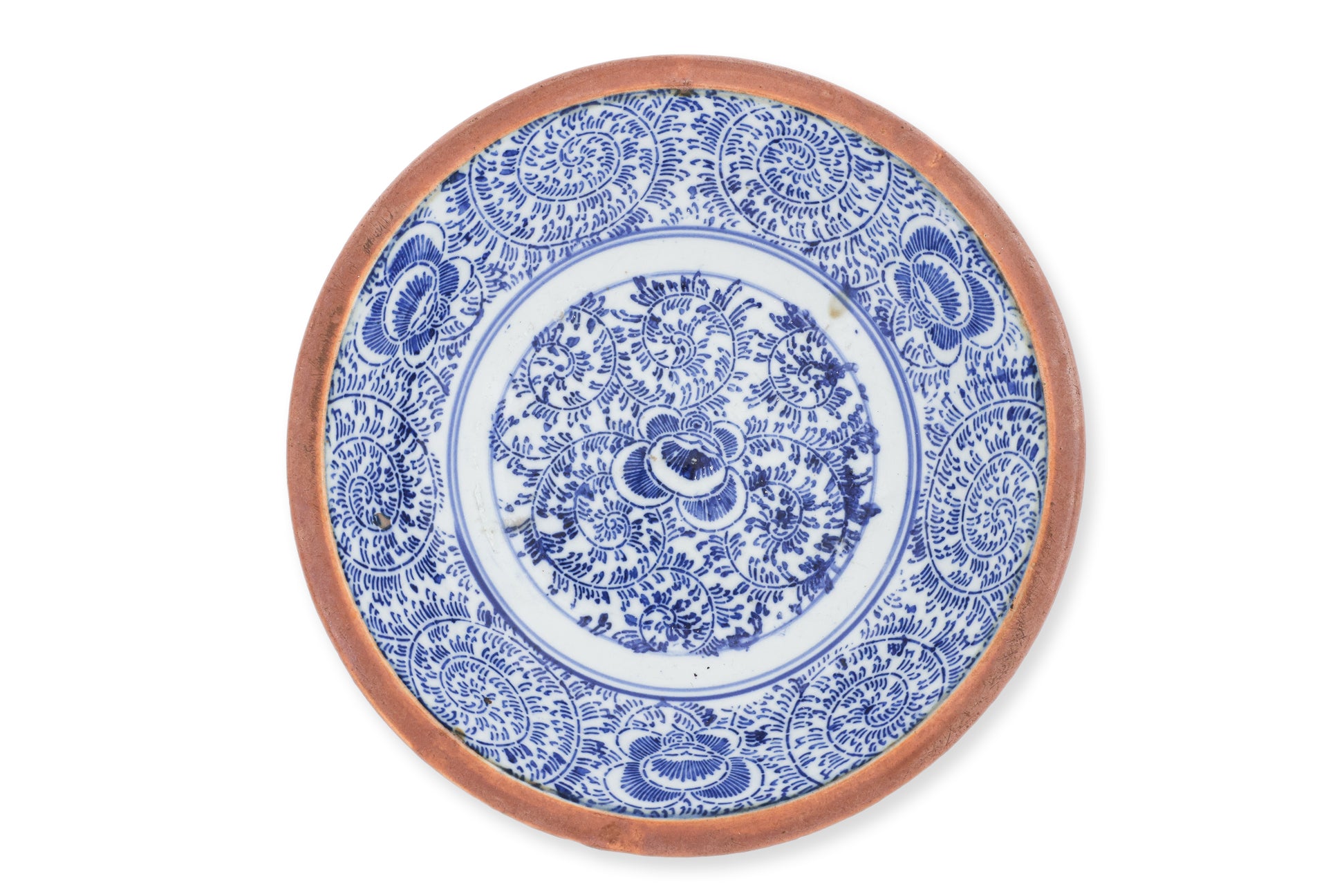 A BLUE AND WHITE 'SWEET PEA' BOWL