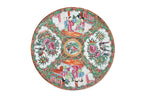 A PAIR OF CANTON ROSE MEDALLION PORCELAIN PLATES