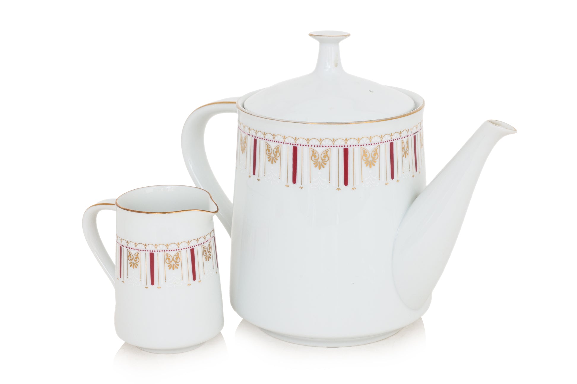 A NORITAKE 'REBECCA' PATTERN PART TEA SERVICE