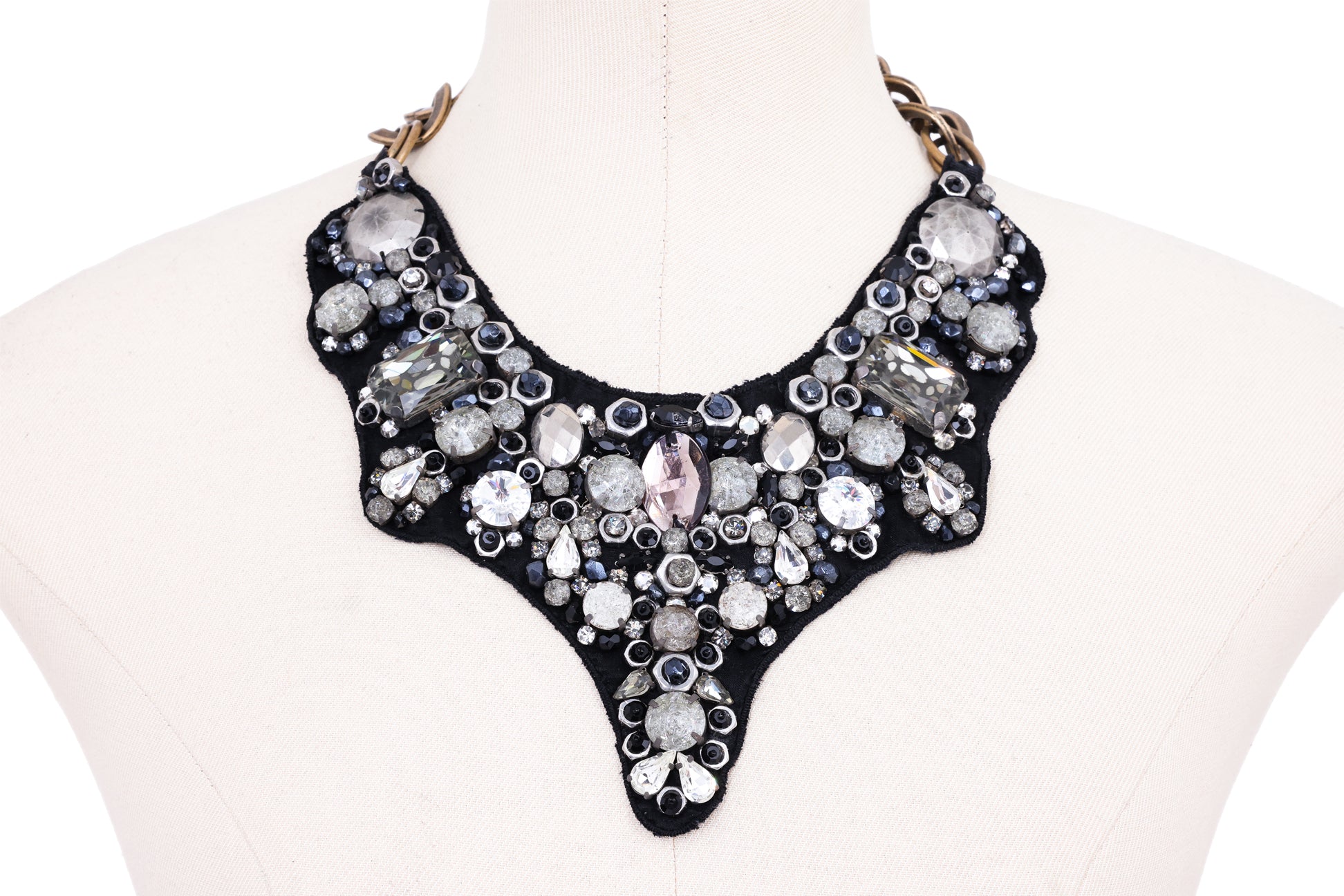PRADA - A STATEMENT NECKLACE