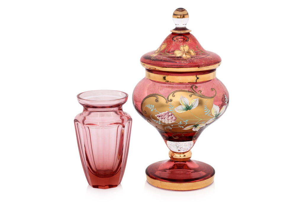 A GROUP OF FIVE COLOURED GLASS VASES