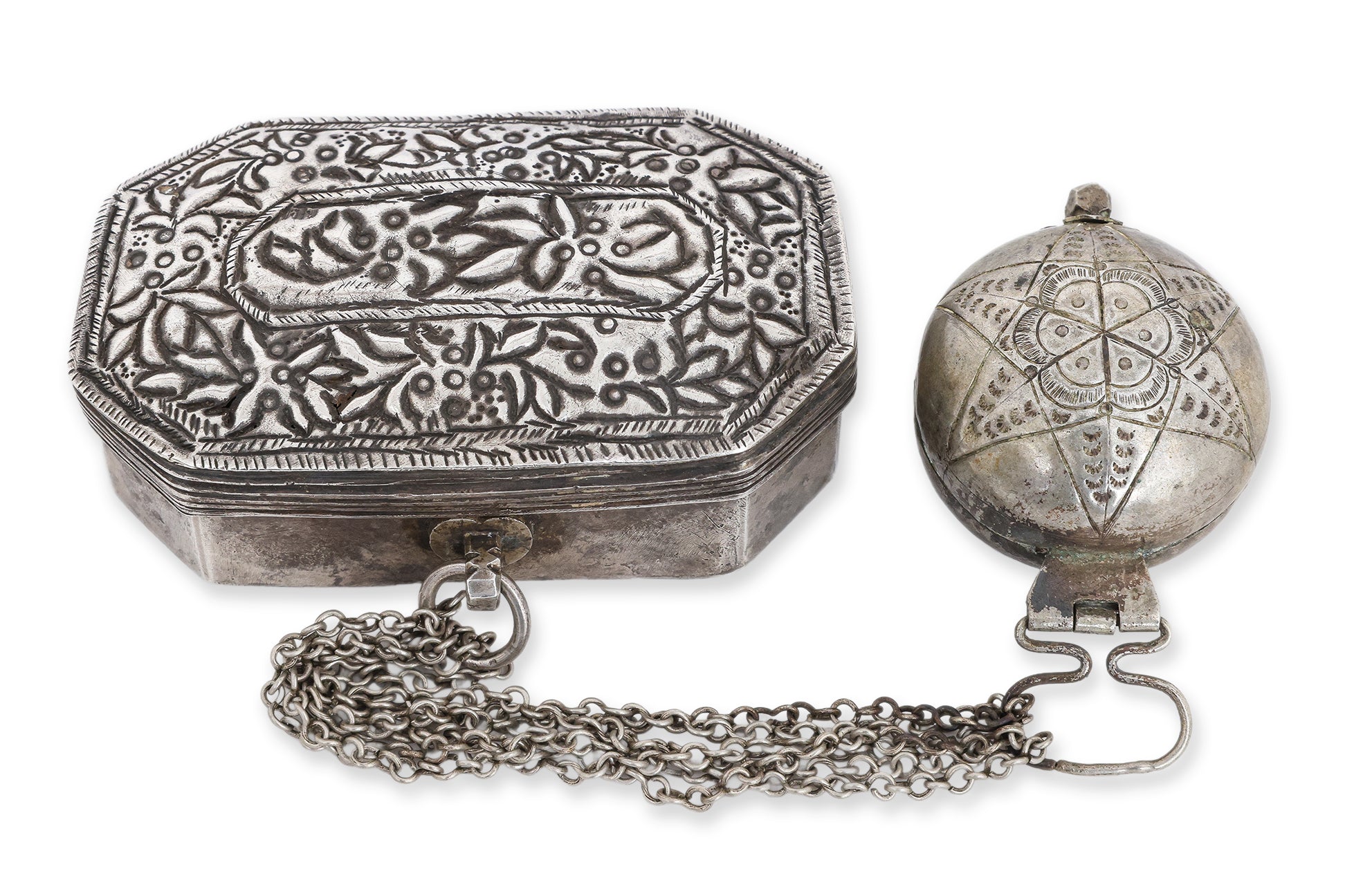 TWO SILVER 'CHELPA' SIREH & LIME BOXES