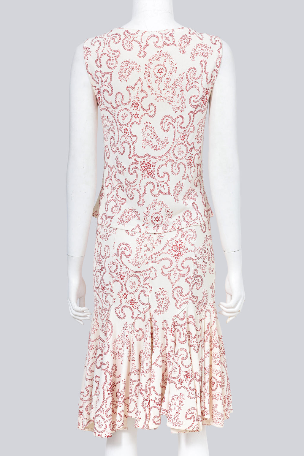 ALAIA - A RED AND WHITE PAISLEY SET