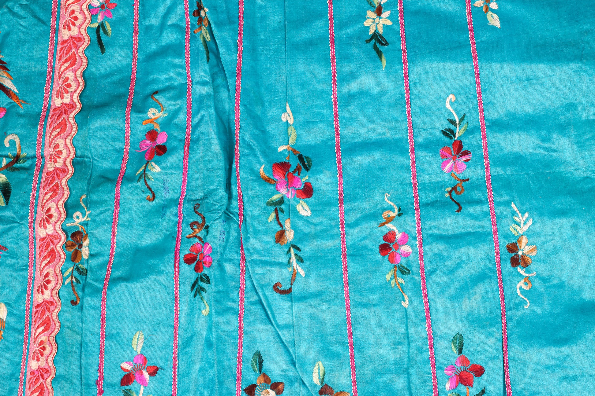 A BLUE SILK PHOENIX AND PEONY EMBROIDERED SKIRT