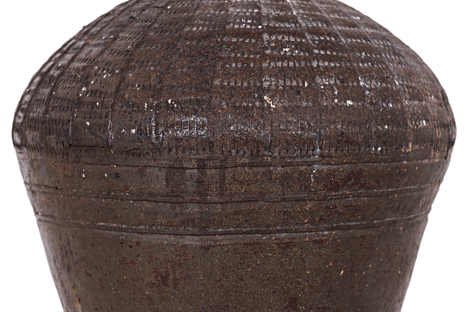A LARGE SOUTHEAST ASIAN POTTERY JAR