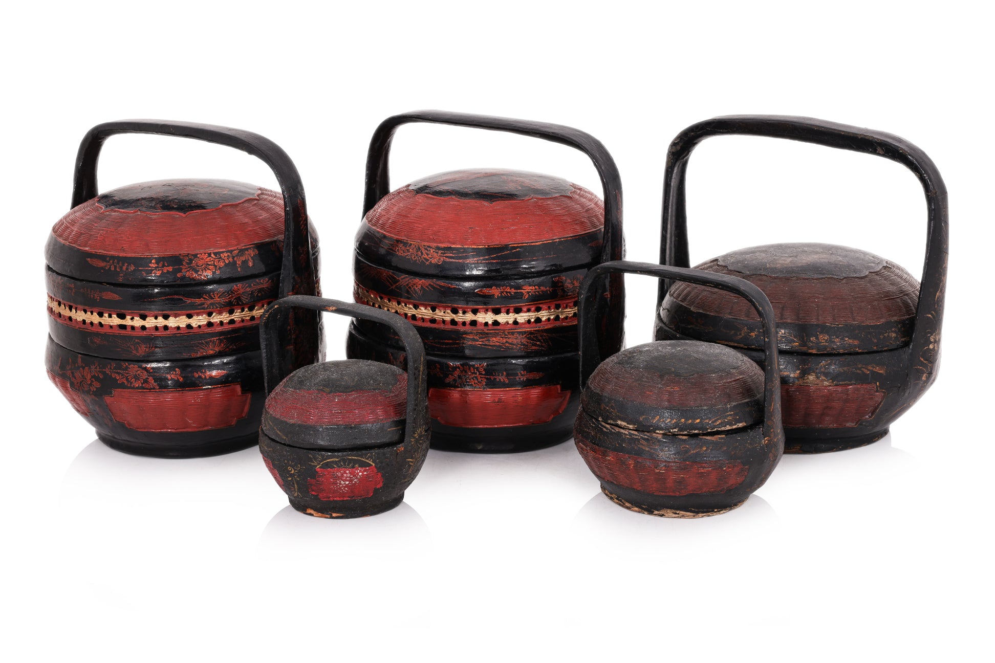 A GROUP OF FIVE LACQUERED BASKETS