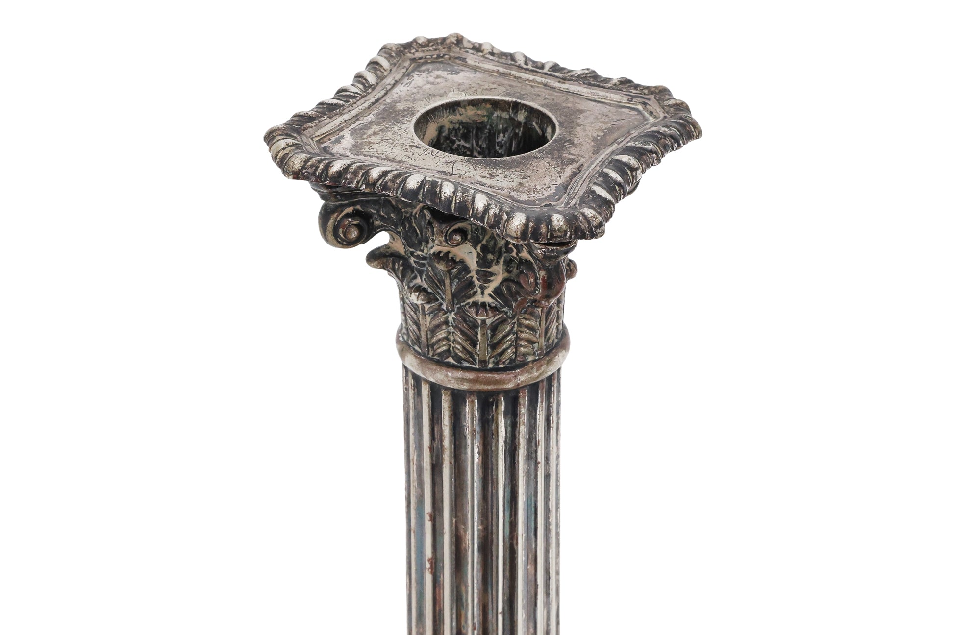 A PAIR OF ENGLISH SILVER PLATED CORINTHIAN COLUMN CANDLESTICKS