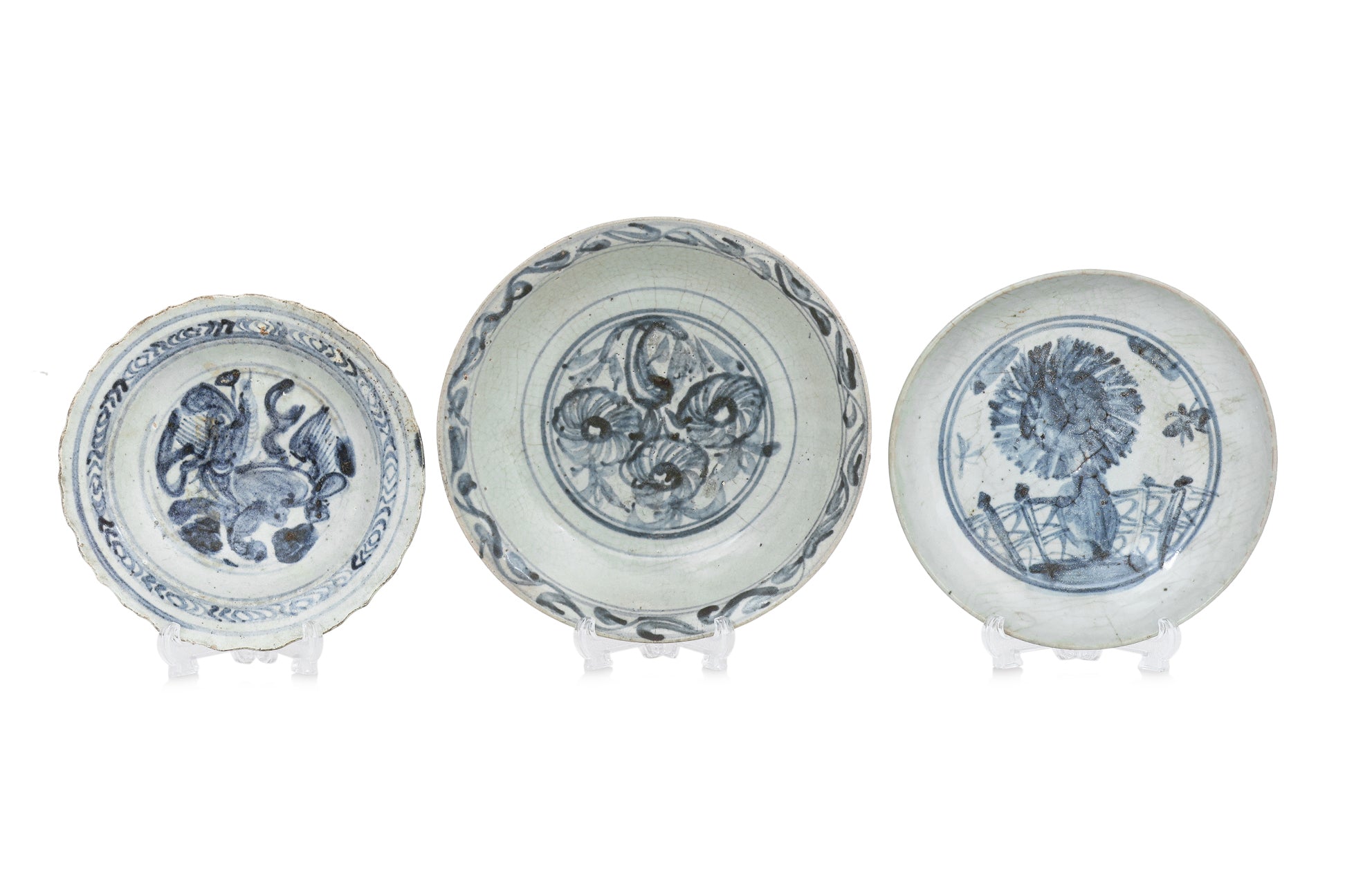 A GROUP OF SIX BLUE AND WHITE WARES