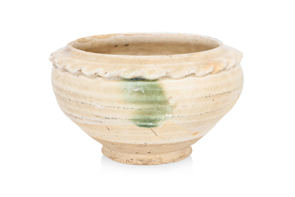 A CHANGSHA SPLASH-GLAZED BOWL