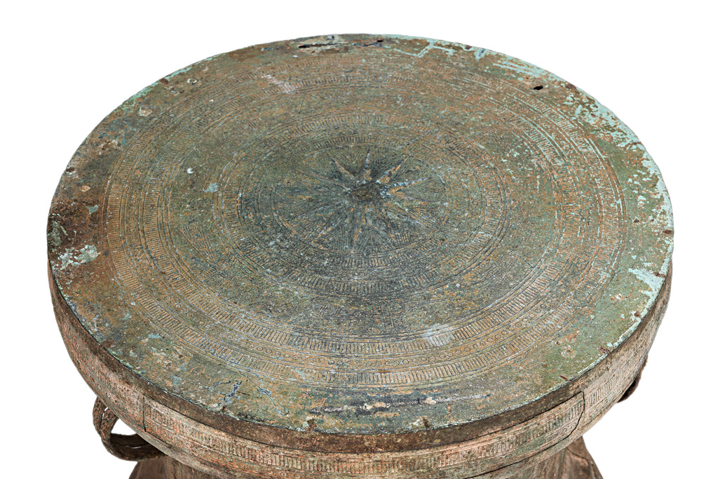 A LARGE VIETNAMESE BRONZE RAIN DRUM