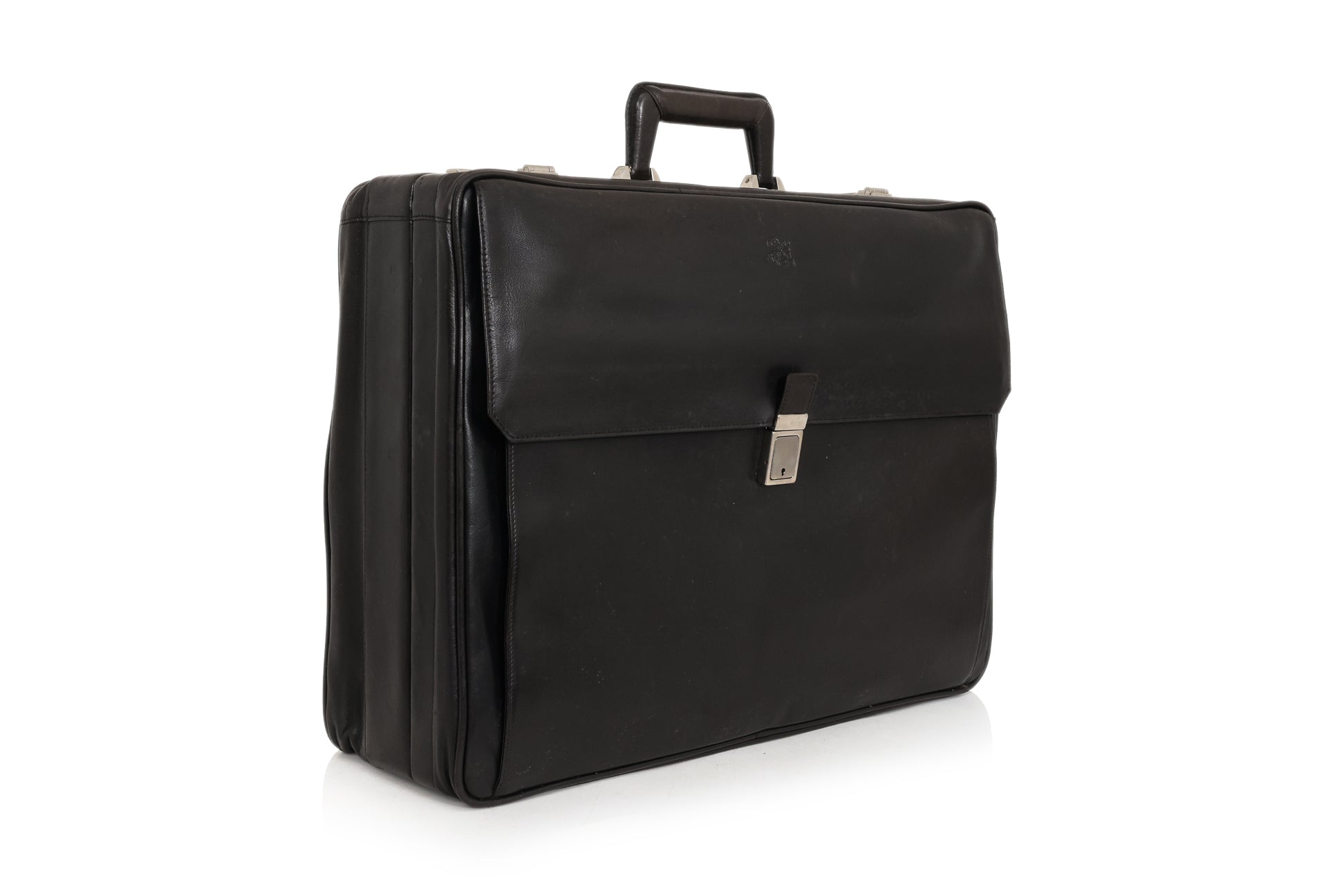 SEEGER – A VINTAGE BLACK LEATHER SUITCASE