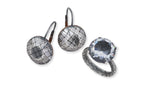 BOTTEGA VENETA - A SILVER RING AND A PAIR OF EARRINGS