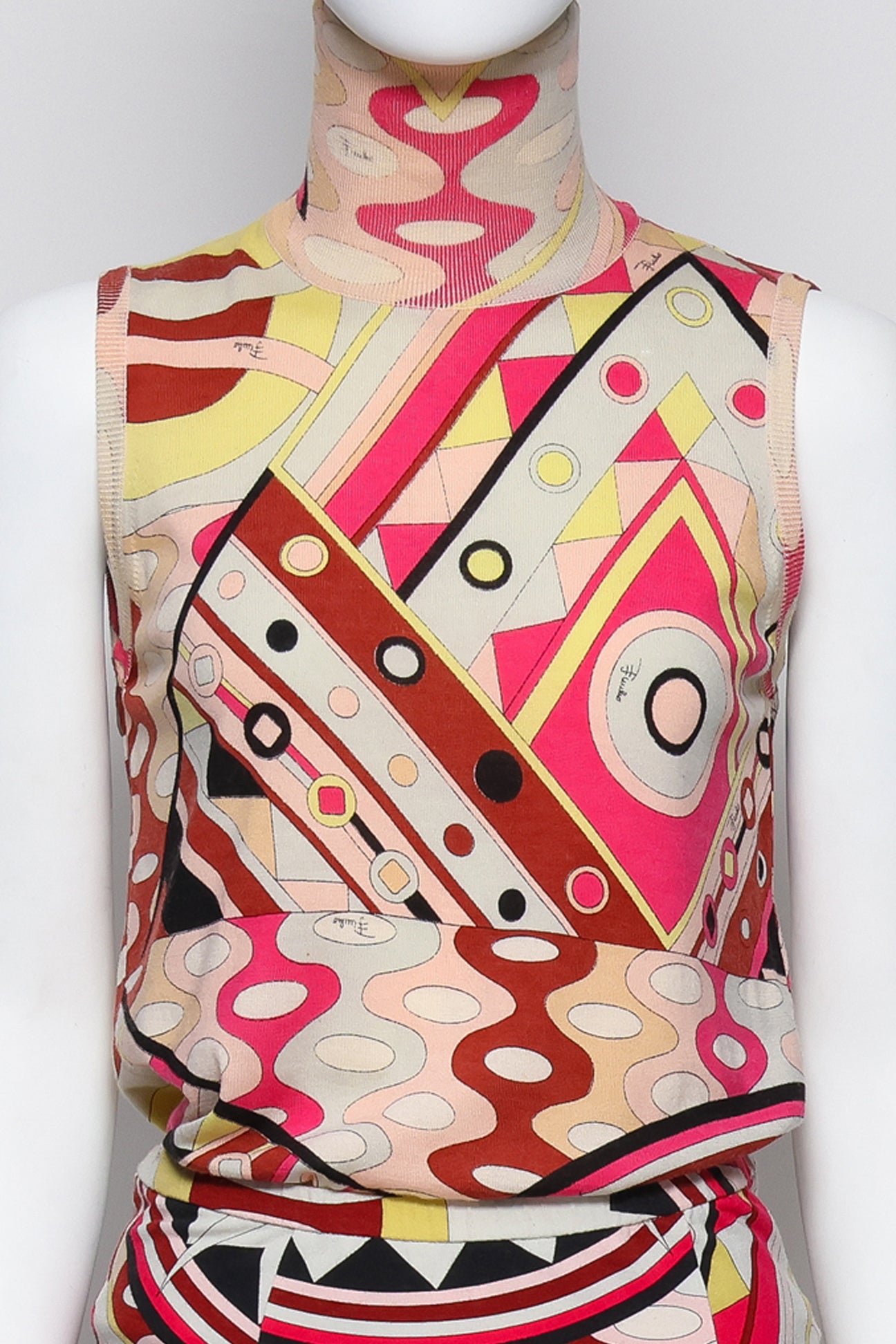 EMILIO PUCCI - A "VIVARA" PRINT SET