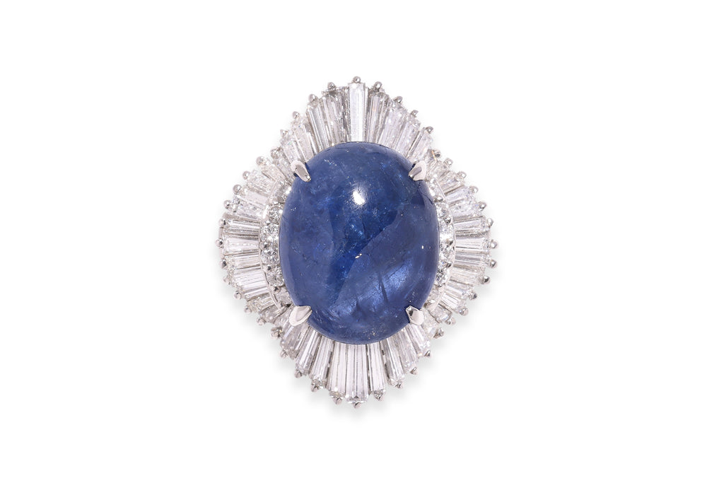 AN UNHEATED BURMESE SAPPHIRE AND DIAMOND RING