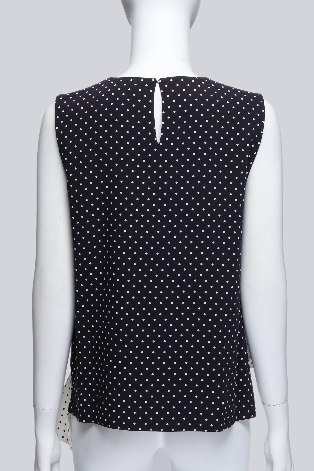 J.W.ANDERSON - A BLACK AND WHITE POLKA DOT RUFFLED TOP