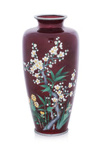 A JAPANESE CLOISONNE ENAMEL VASE