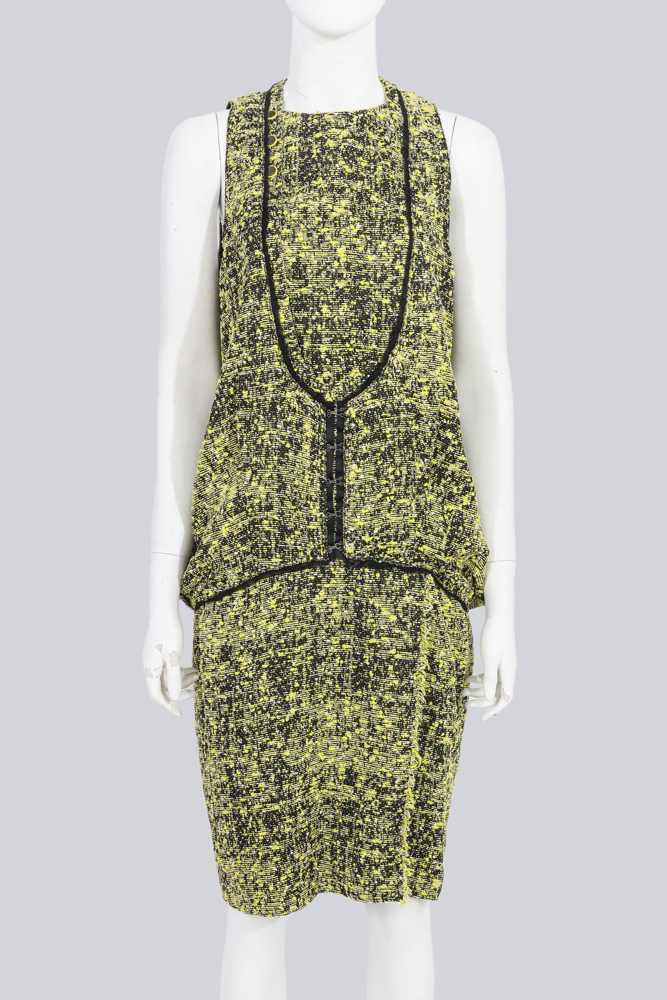 PROENZA SCHOULER - A VIBRANT TWEED DRESS