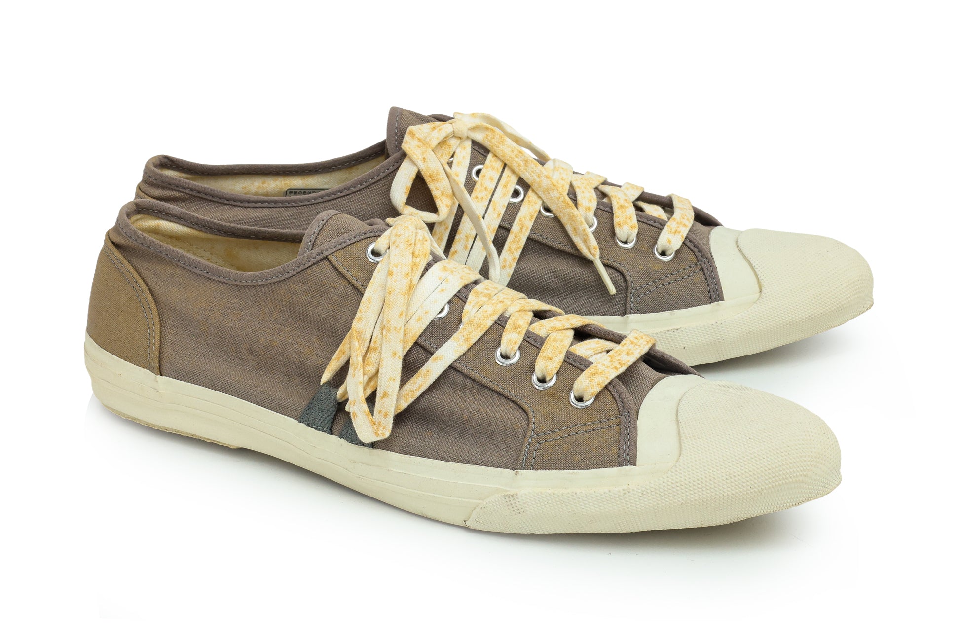 Y'S - A PAIR OF BROWN CANVAS TRAINERS