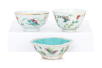 A GROUP OF ELEVEN FAMILLE ROSE PORCELAIN WARES