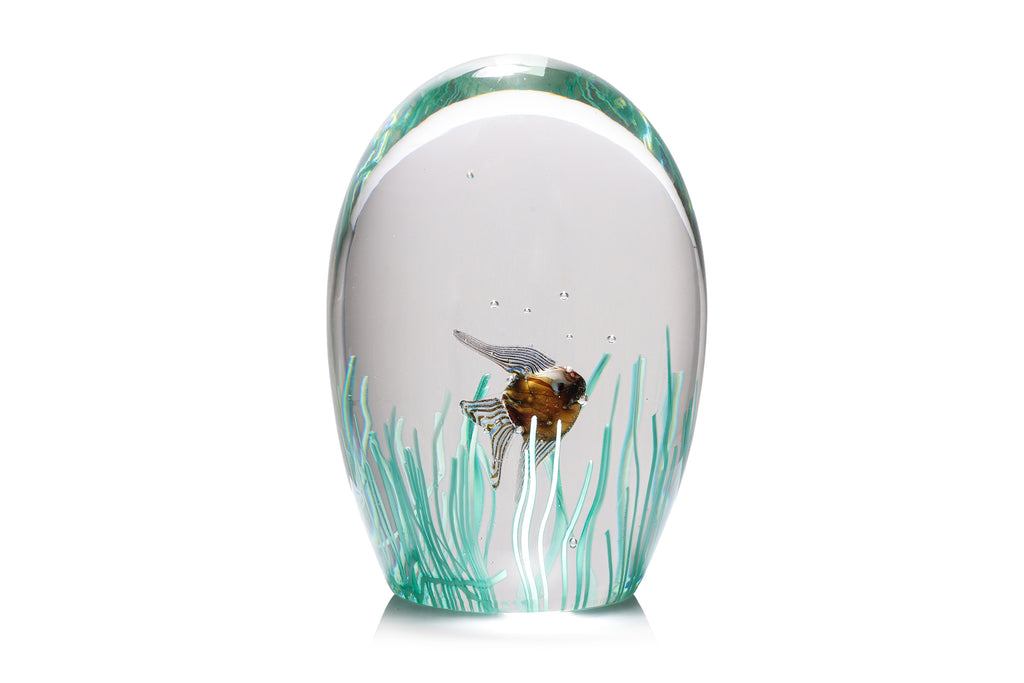 A LARGE ART GLASS PAPERWEIGHT IN THE MANNER OF CENEDESE