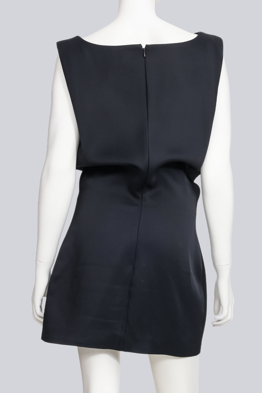 KHAITE - A BLACK SLEEVELESS DRESS