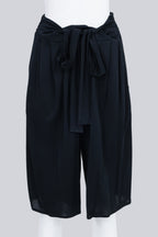 MAISON MARTIN MARGIELA - A PAIR OF PLEATED DRAWSTRING LOOSE SHORTS