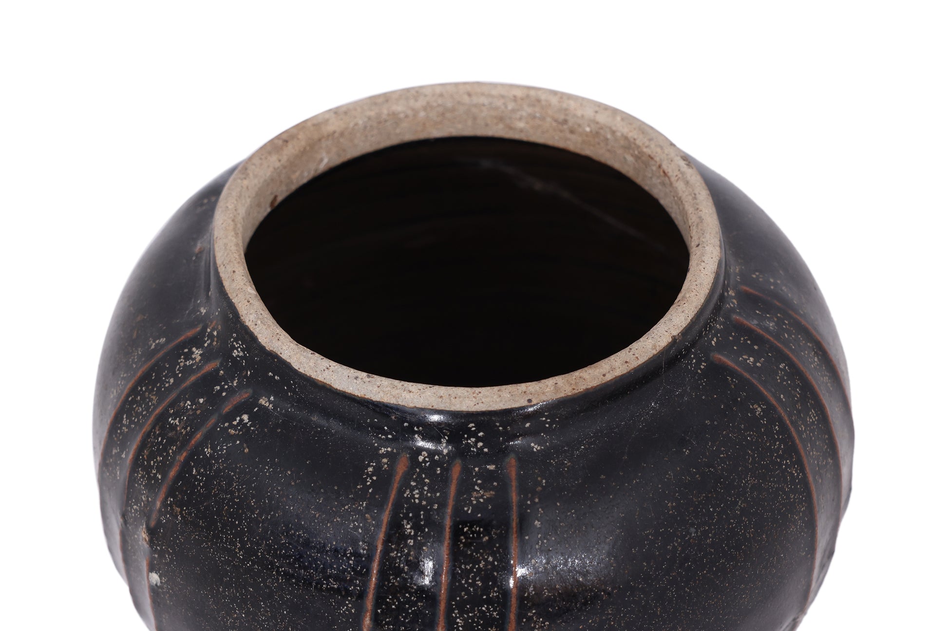 A GROUP OF THREE HENAN BLACK-GLAZED JARS