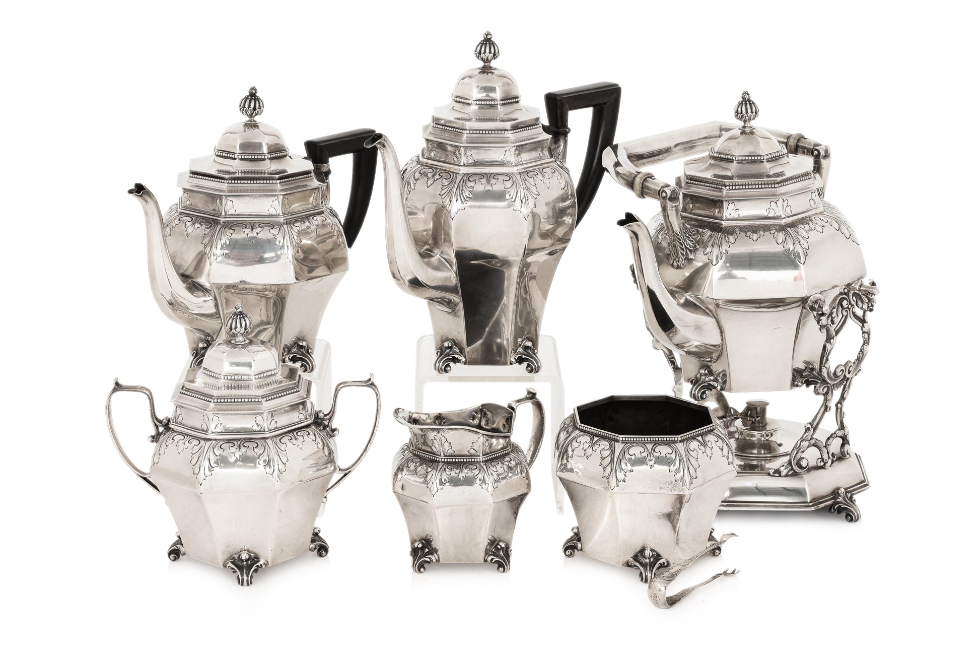 AN AMERICAN STERLING SILVER TEA AND COFFEE SERVICE BY GORHAM