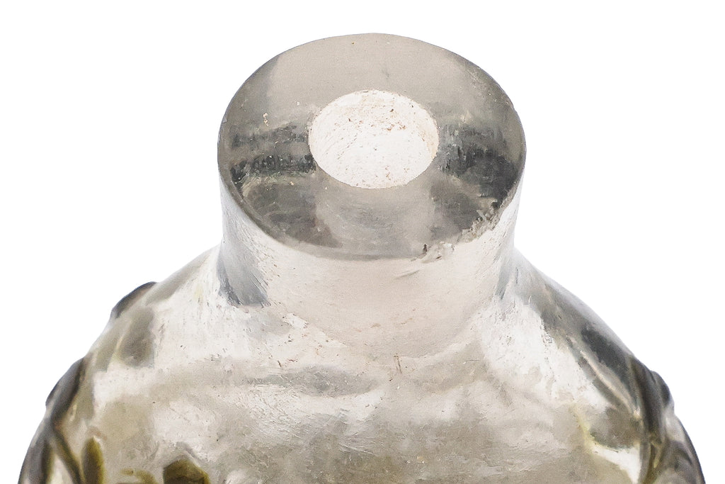 AN OVERLAY GLASS 'BIRD AND FLOWER' SNUFF BOTTLE