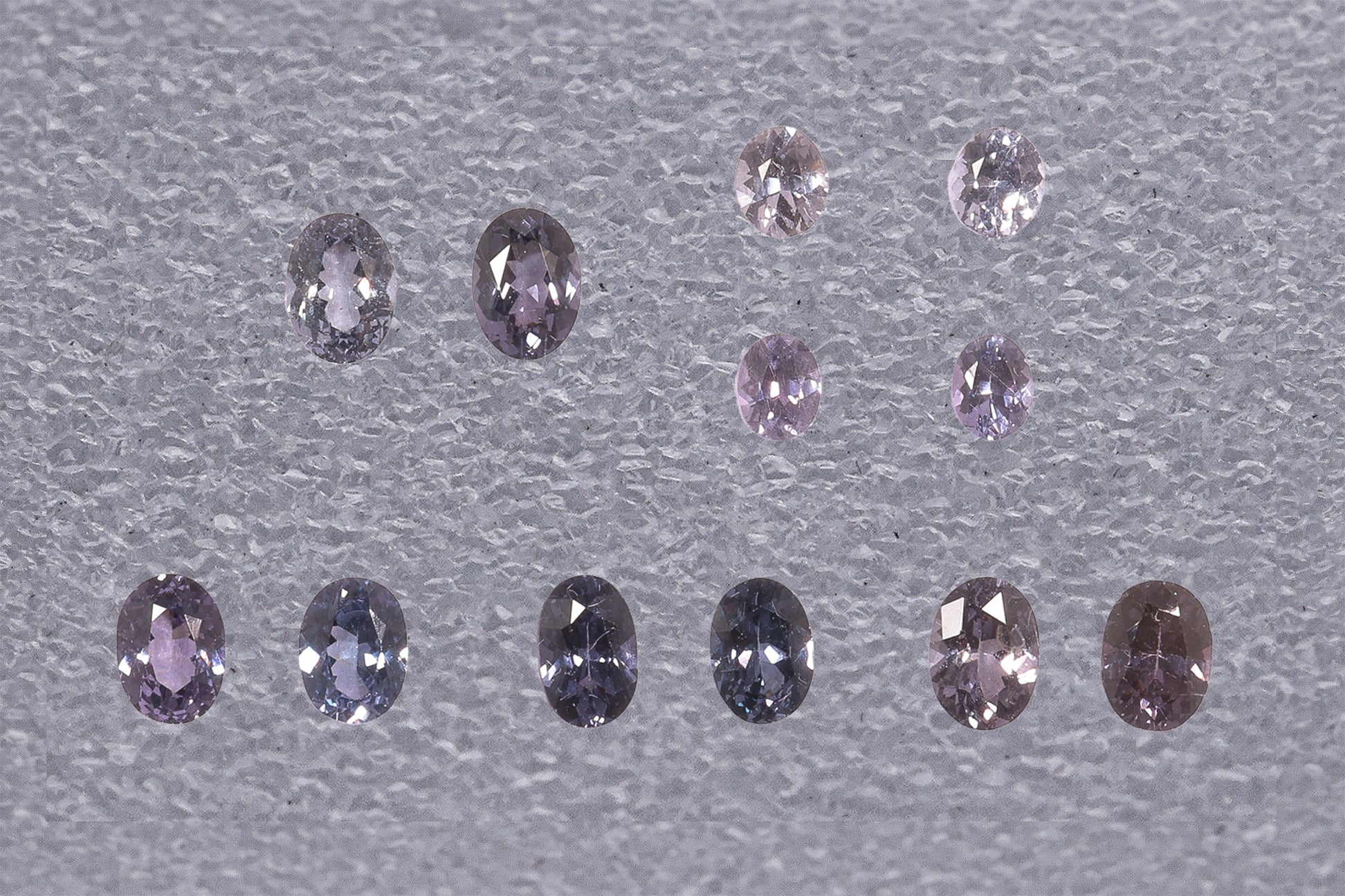 A GROUP OF UNMOUNTED MATCHED SPINELS